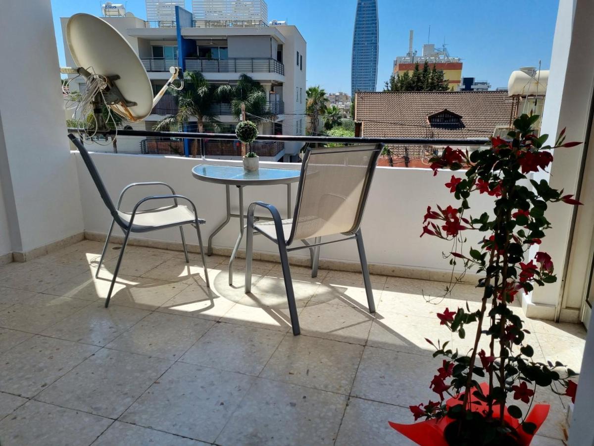 Ikaros Boutique Apartment Limassol Bagian luar foto