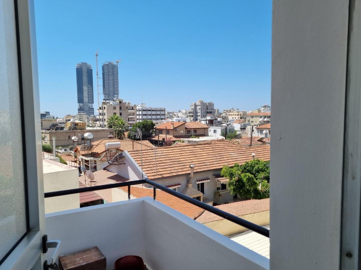 Ikaros Boutique Apartment Limassol Bagian luar foto