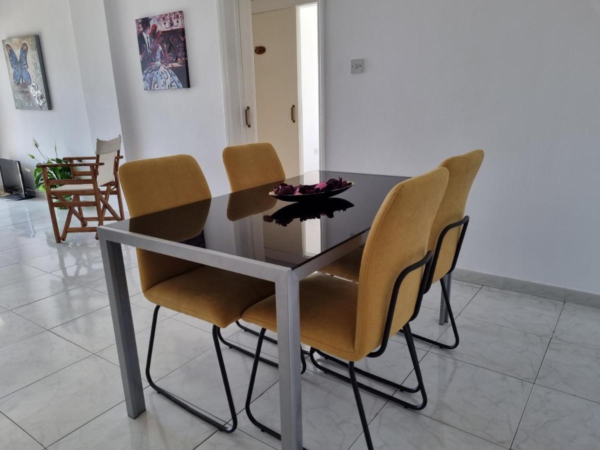 Ikaros Boutique Apartment Limassol Bagian luar foto