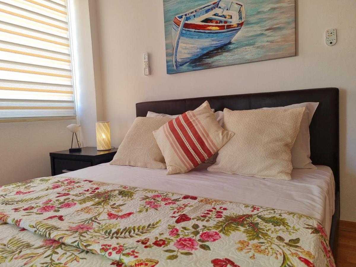 Ikaros Boutique Apartment Limassol Bagian luar foto